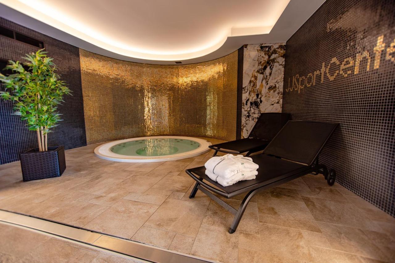 Jj Sport Concept Hotel Krakow Exterior photo